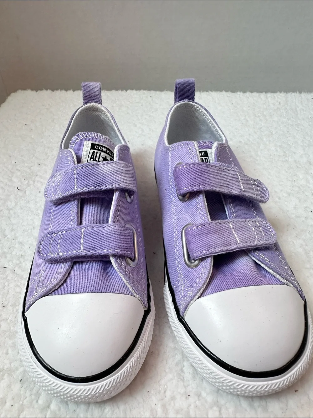 Girl’s Purple Converse Sneakers